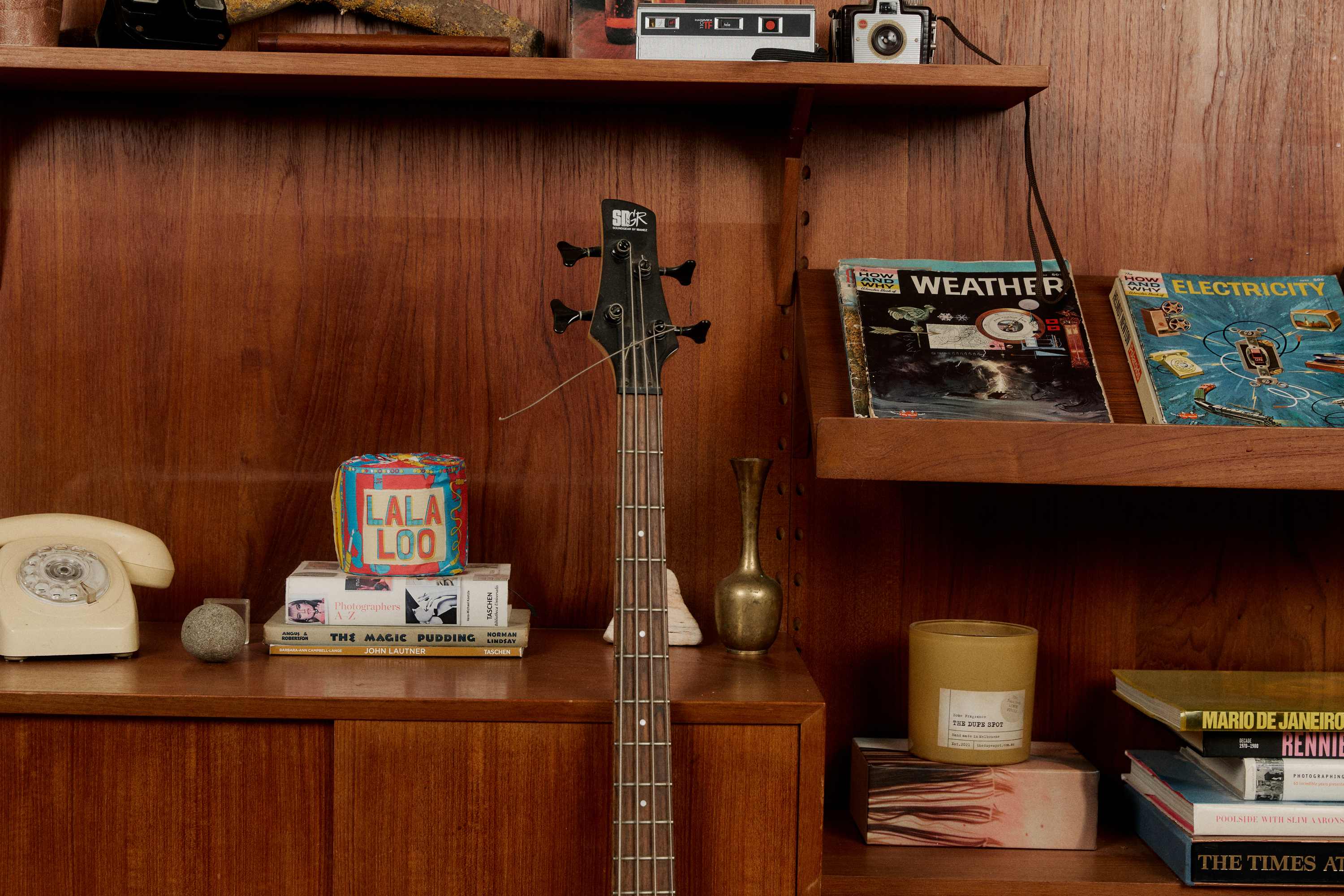 Live music room — the world LaLaLoo belongs to